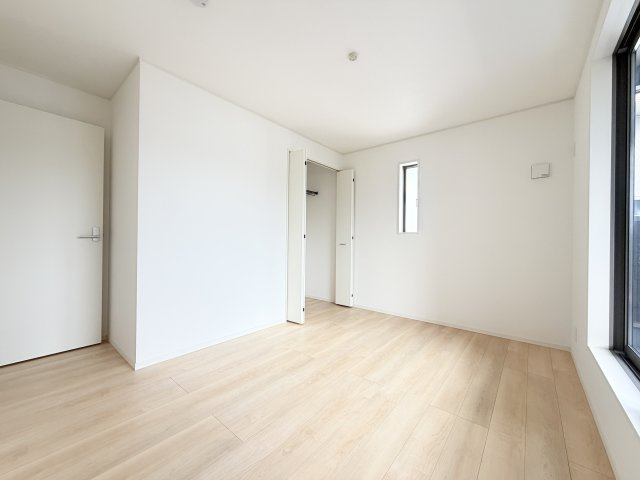 クレイドルガーデン 	藍住町矢上第1の洋室|寝室です　※画像は同仕様の施工事例です