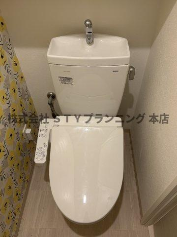 仲介手数料０円！クレストタップ名古屋ウエストのトイレ