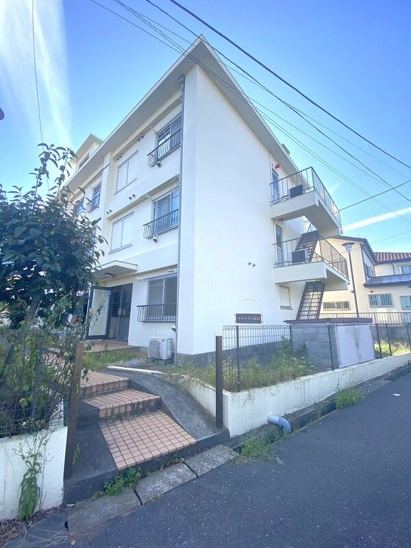 ベルシティ市川 の外観