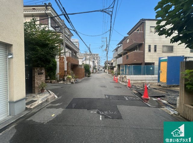 大阪市住吉区墨江　第1期　新築一戸建ての前面道路含む現地写真|周辺は落ち着いた街並みの住宅地！子育てがしやすい住環境です！まだ未完成ですが、現地でしかわからない事もございます。是非一度ご覧ください。