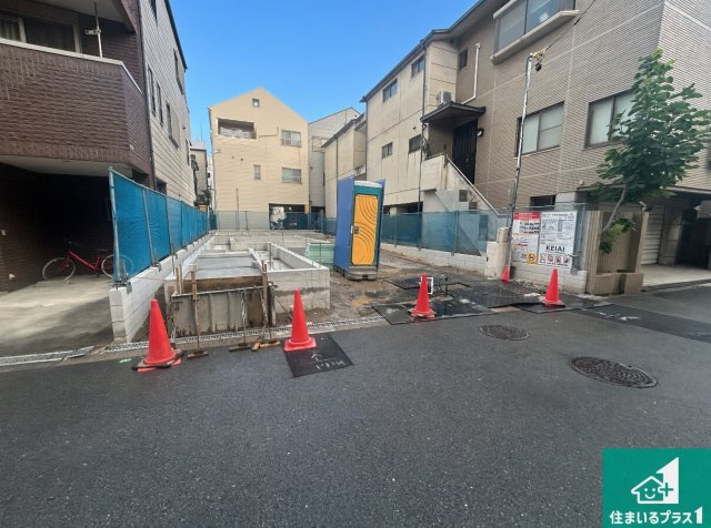 大阪市住吉区墨江　第1期　新築一戸建ての外観|周辺は落ち着いた街並みの住宅地！子育てがしやすい住環境です！まだ未完成ですが、現地でしかわからない事もございます。是非一度ご覧ください。