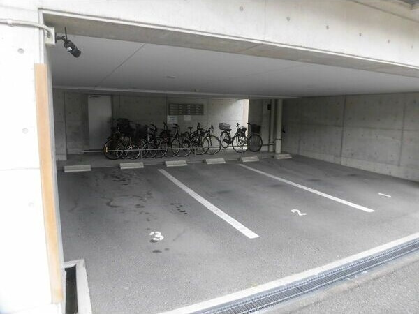 OCEAN　UOの駐車場|駐車場です