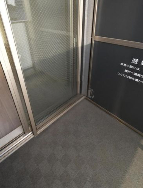 クロスレジデンス飯田橋のバルコニー