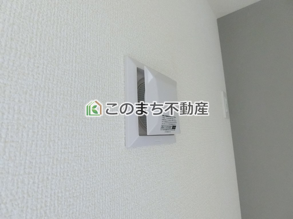 ブルーミングガーデン宇都宮市清原台3丁目の設備|同社施工物件の写真です。※建具やフローリング、その他仕様が違う場合がございます。