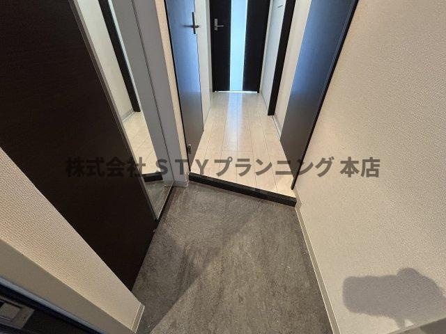 仲介手数料０円！ル・コンセルト本陣の玄関
