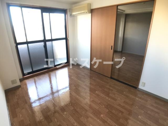クローバービルの内装|洋室
高崎、前橋のお部屋探しはエンドスケープまで！お客様の理想お聞かせ下さい♪