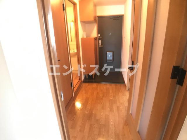 クローバービルの内装|廊下
高崎、前橋のお部屋探しはエンドスケープまで！お客様の理想お聞かせ下さい♪