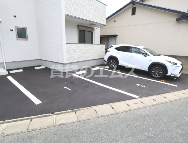 【駐車場】 | リタリッチ井尻南 | リタリッチ井尻南の駐車場