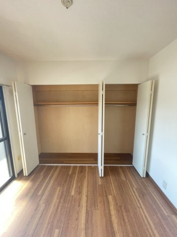 グランドアビタシオン平尾の収納