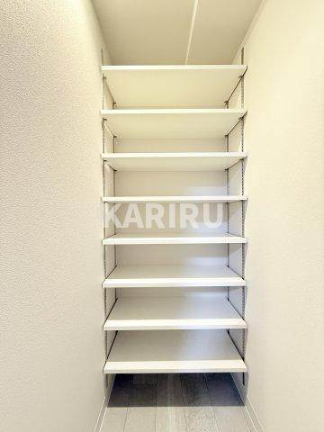 Louis Residence 弁天町の内装