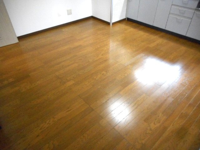 Ｔ’ｓ　garden新小岩の居間・リビング