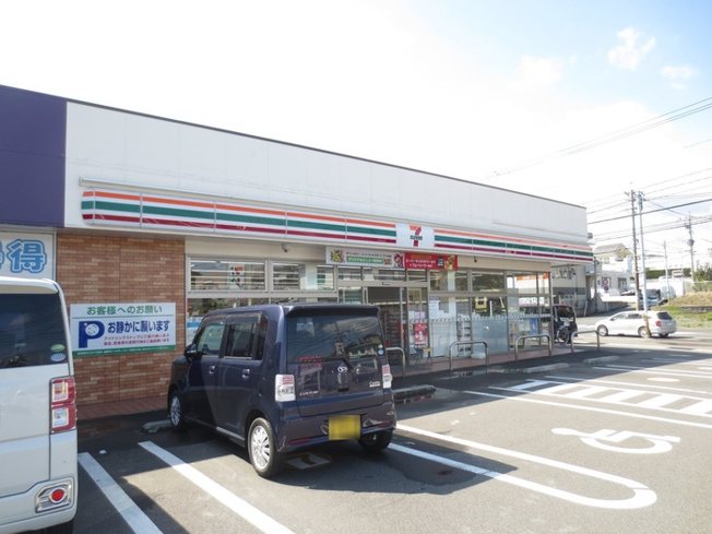 【周辺】 | リアン トゥール | セブンイレブン宮崎月見ヶ丘2丁目店