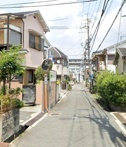 常松1丁目の前面道路含む現地写真|東側　幅員4ｍ　接面7.8ｍ