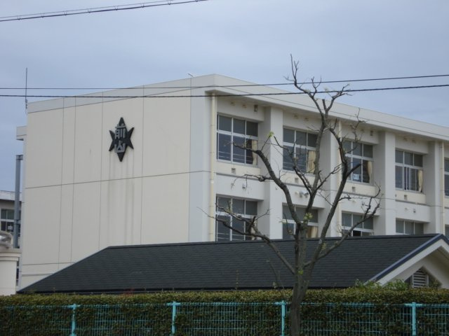 メルロウズプレイスＡ棟の周辺|前山小学校まで1,446ｍ