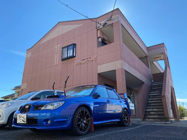 メルロウズプレイスＡ棟の駐車場|外観写真（昼）