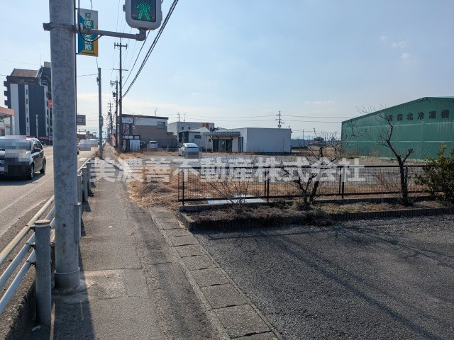 ６６５９０　岐阜市茶屋新田土地の外観