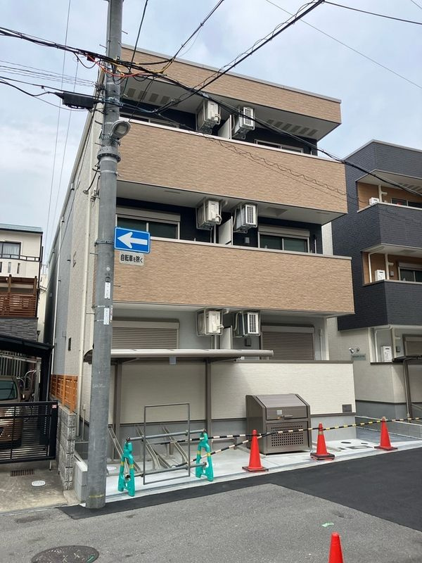 フジパレス十三ウエスト