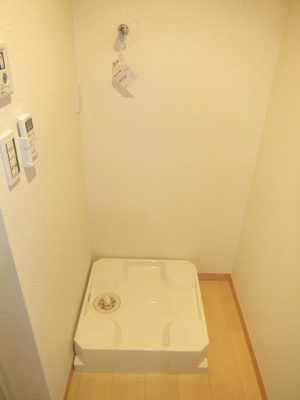 【内装】 | クレスト七島