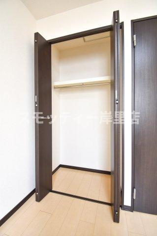 ツインフォレスト住之江Ⅱ番館の収納