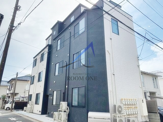 メゾンハイウェイ春日町