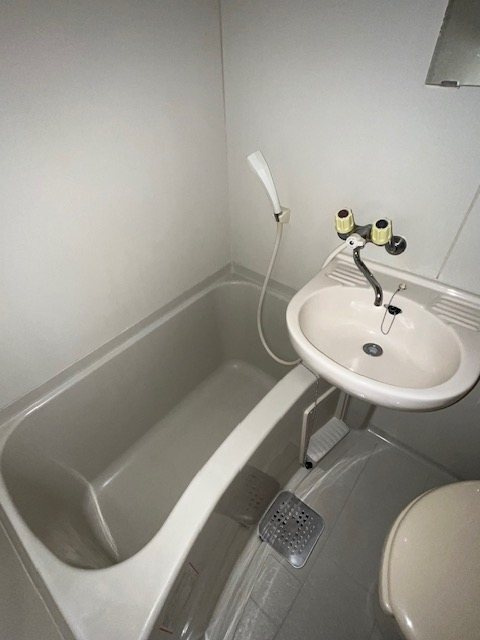 メゾンＳＲ の浴室