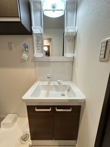 ベイルームリアナ堀ノ内の寝室|開放的な寝室です