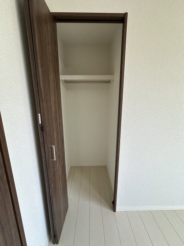 ベイルーム横須賀衣笠フロントの収納|専用の収納スペースです