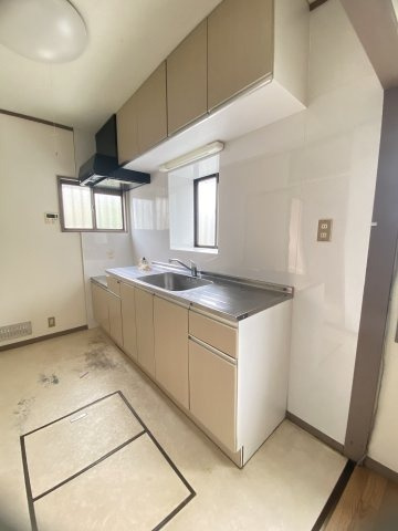 岩戸5丁目戸建のキッチン|キッチン