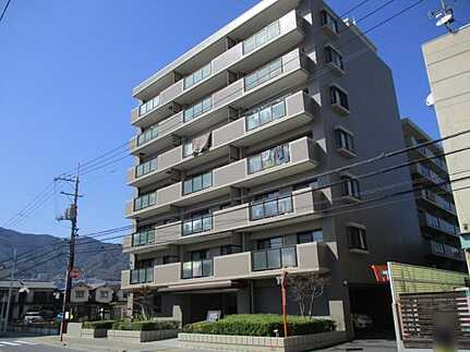 ファミール五日市中央の外観