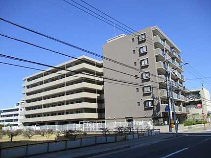 ファミール五日市中央の外観