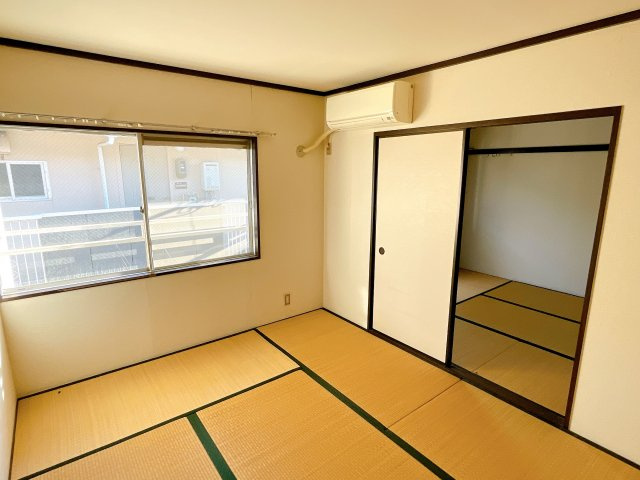 タウニーあけぼのAの和室