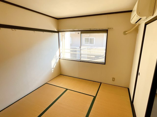 タウニーあけぼのAの和室