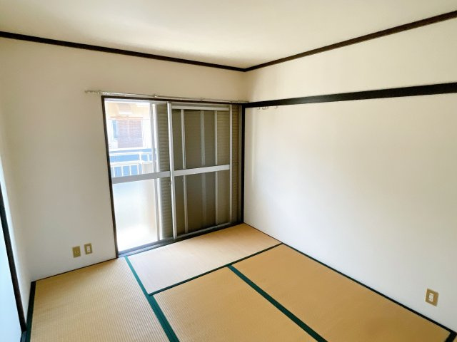 タウニーあけぼのAの和室