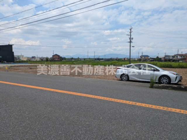 ６６５９１　岐阜市茶屋新田土地の外観