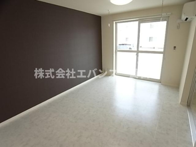  | ウィングガーデンA棟 | 使いやすいリビングです