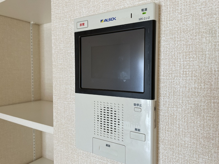 横浜市中区本郷町２丁目の賃貸マンションのセキュリティ|モニタ付きインターホンで安心♪