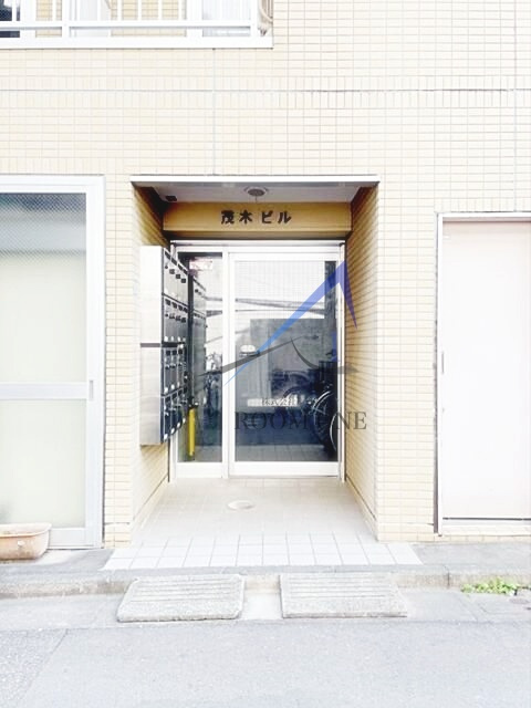 茂木ビルのエントランス|エントランスです。