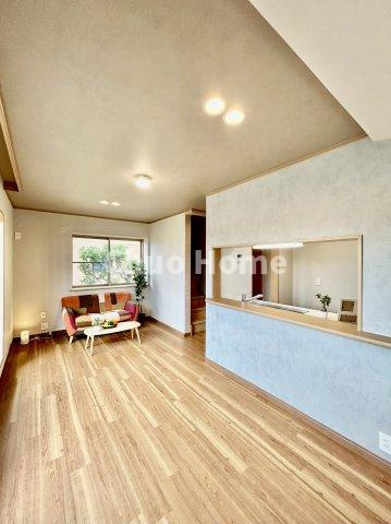 葛飾区東新小岩2丁目中古住宅のキッチン|ダイニングキッチン