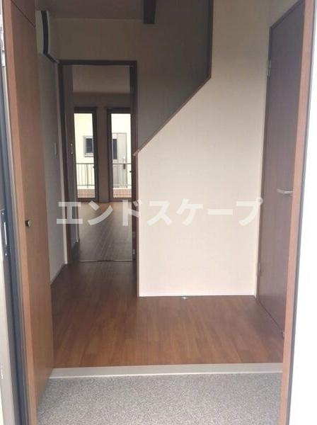 ファミールCの玄関|高崎、前橋のお部屋探しはエンドスケープまで！お客様の理想お聞かせ下さい♪