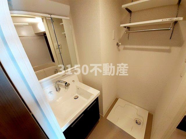アリビオⅠの洗面所|広い洗面スペース