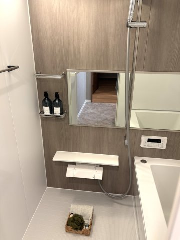 日東サンシャイン青山A棟の浴室