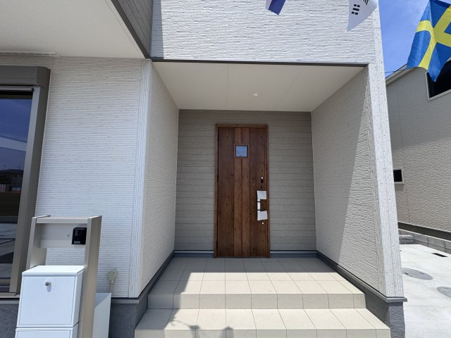 柏市新逆井2丁目新築戸建【土南部小学校:7分】のエントランス|エントランス