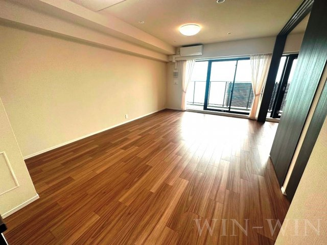プラウドタワー豊橋の居間・リビング|イメージ（同建物内別部屋の写真です）