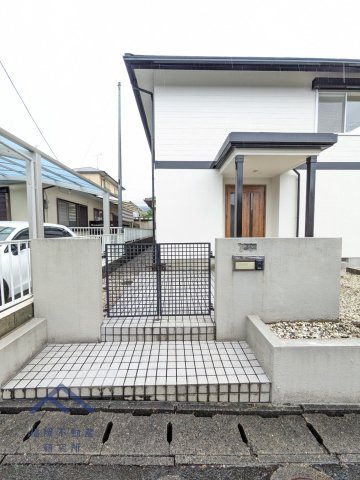 宗像市自由ヶ丘南３丁目　戸建てのバルコニー