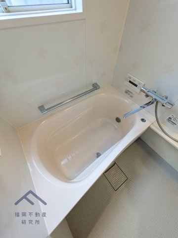 宗像市自由ヶ丘南３丁目　戸建ての浴室