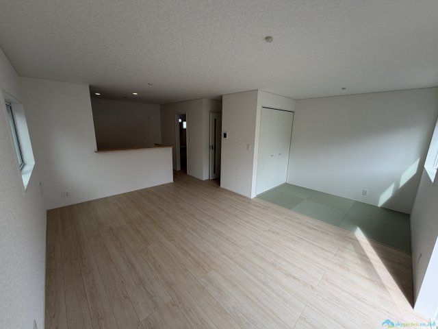 秦野市渋沢第31　新築戸建　全1棟1号棟の居間・リビング