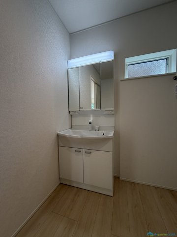 秦野市渋沢第31　新築戸建　全1棟1号棟の独立洗面台