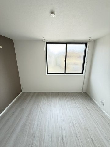ベイルーム本厚木クレストの居間・リビング