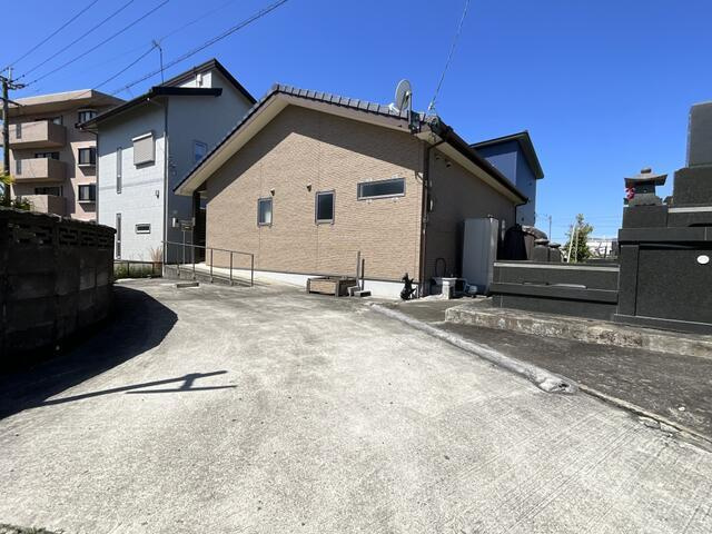 八代市海士江町の中古一戸建の外観|住みやすい平屋です。
