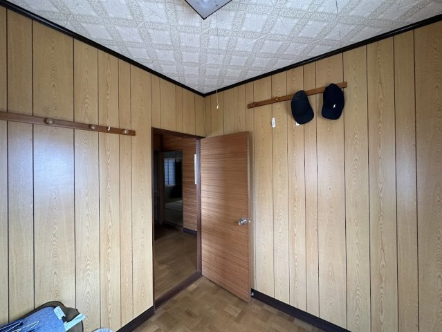 中古住宅　河渡の洋室